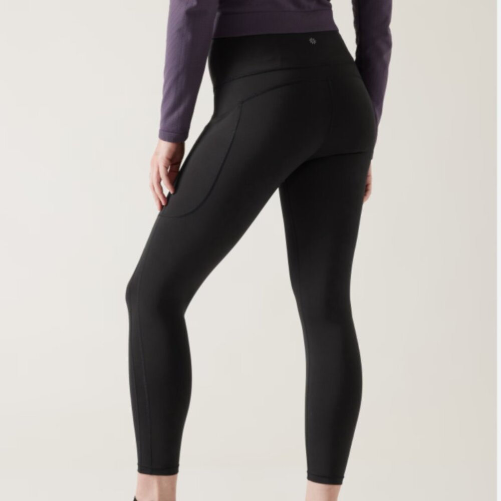 Athleta Ultimate Stash II 7/8 Tight NWOT Black Small